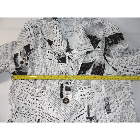 Ki Meng Top Cardigan Blouse Jacket Medium Newspaper Print Lagenlook Art to Wear - Picture 11 of 13